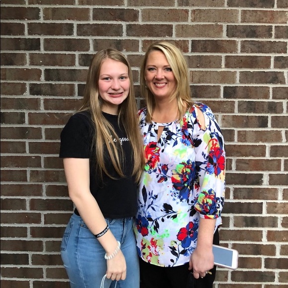 Meet your Posher, Jacy - Picture 2 of 3